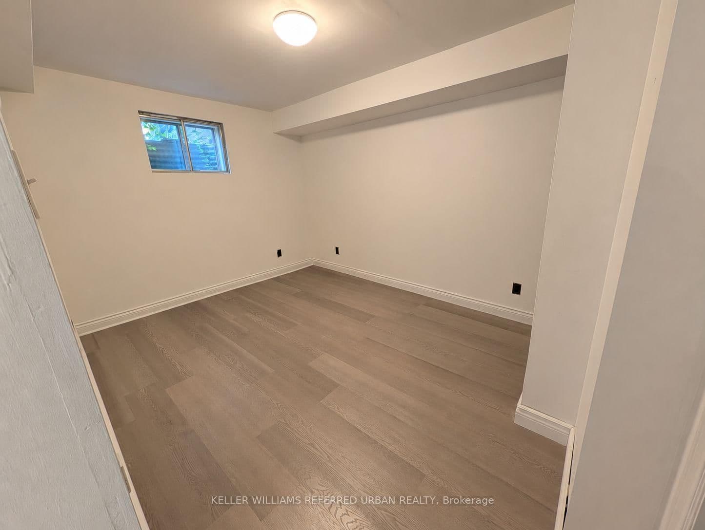 2979 Lawrence Avenue E, Unit Basement thumbnail 5