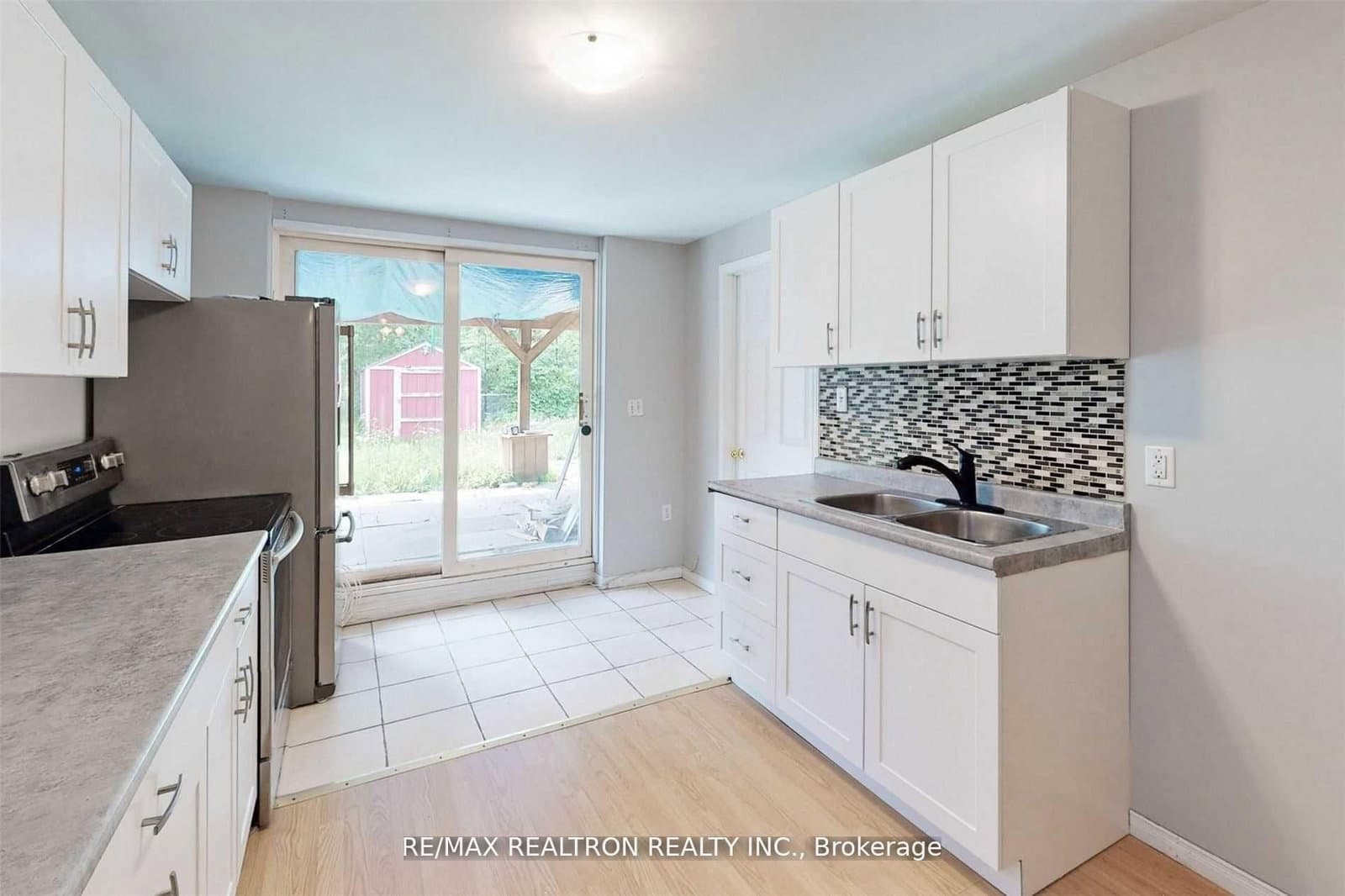 1250 Dartmoor Street, Unit #Lower thumbnail 7