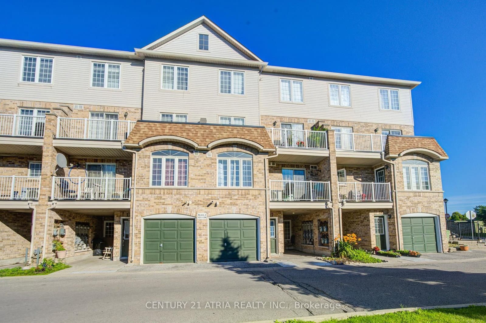 200 McLevin Avenue, Unit 127 thumbnail 2
