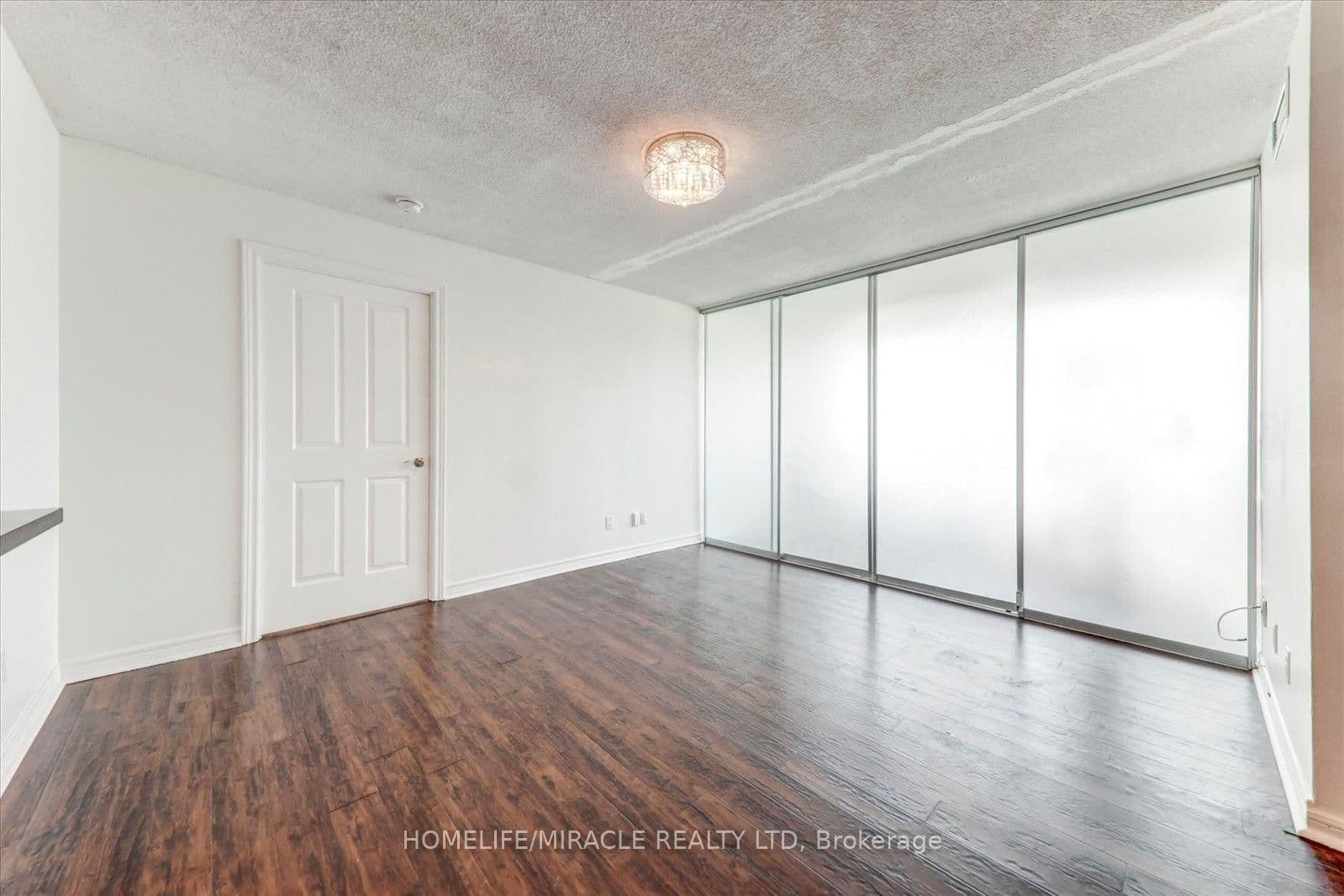 68 Corporate Drive, Unit 3521 thumbnail 6