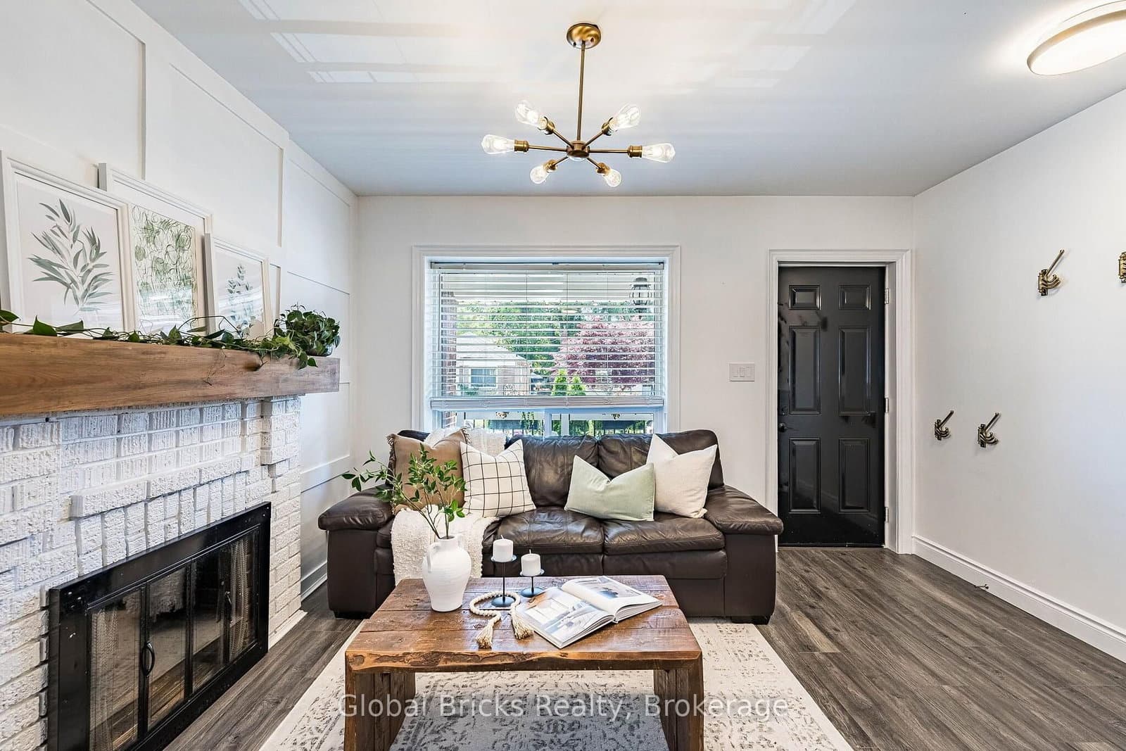 19 Elward Boulevard thumbnail 11