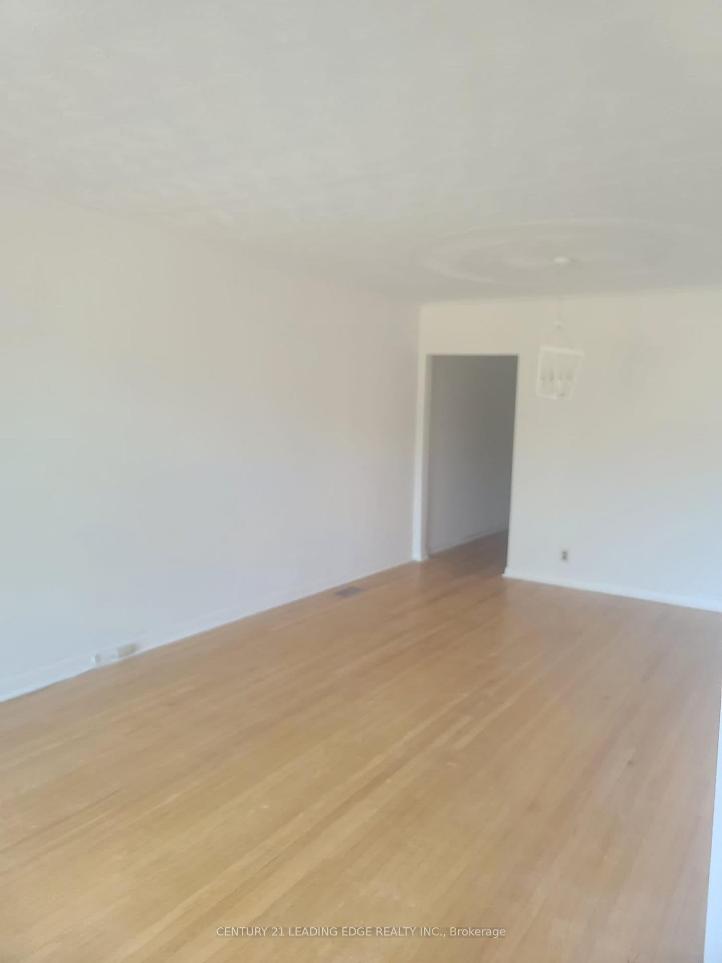 108 Rochman Boulevard, Unit Bsmt thumbnail 8