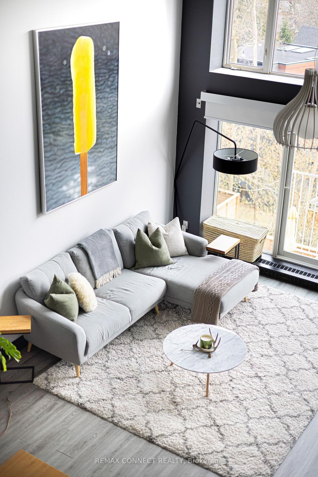517 Kingston Road, Unit 4 thumbnail 23