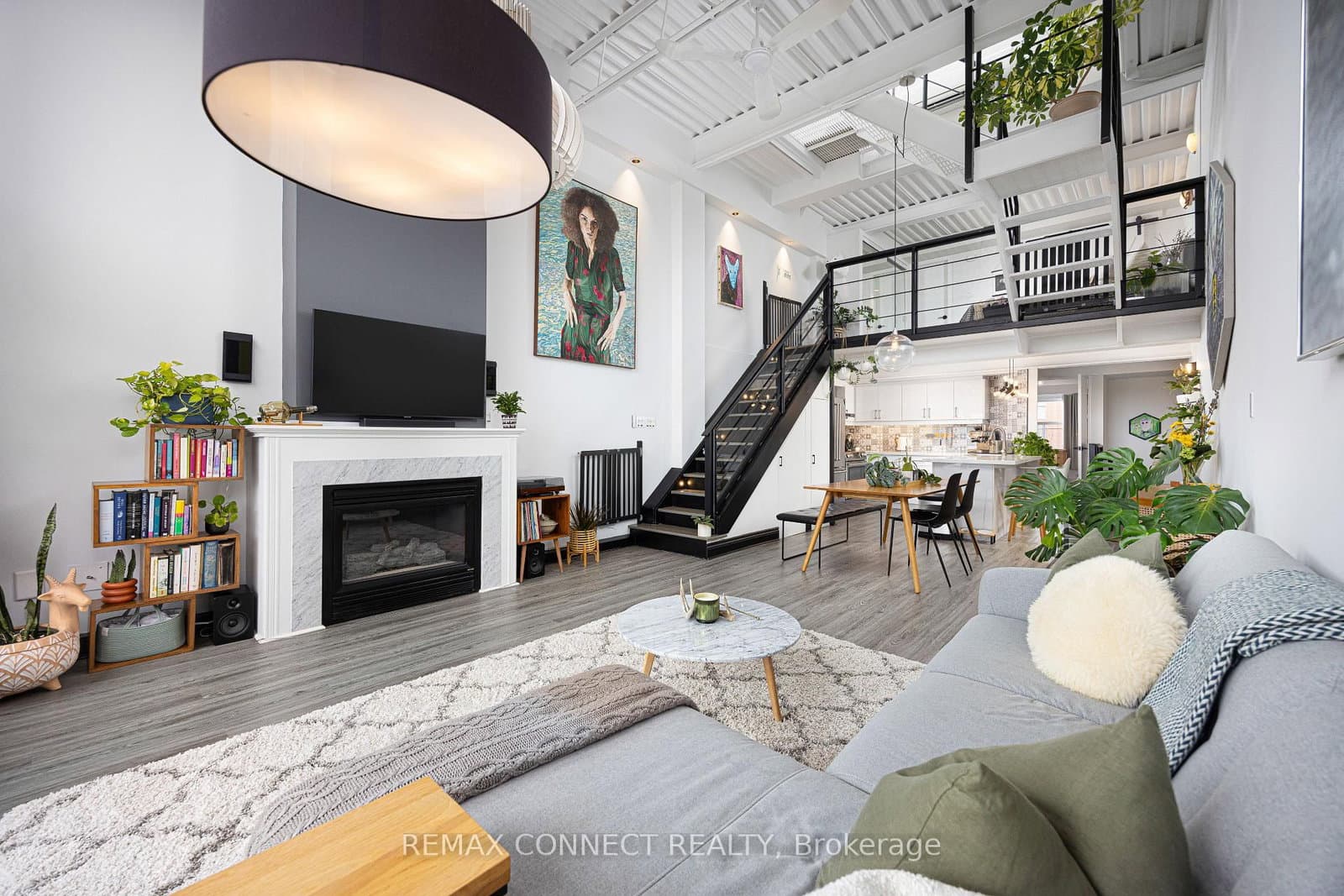 517 Kingston Road, Unit 4 thumbnail 7