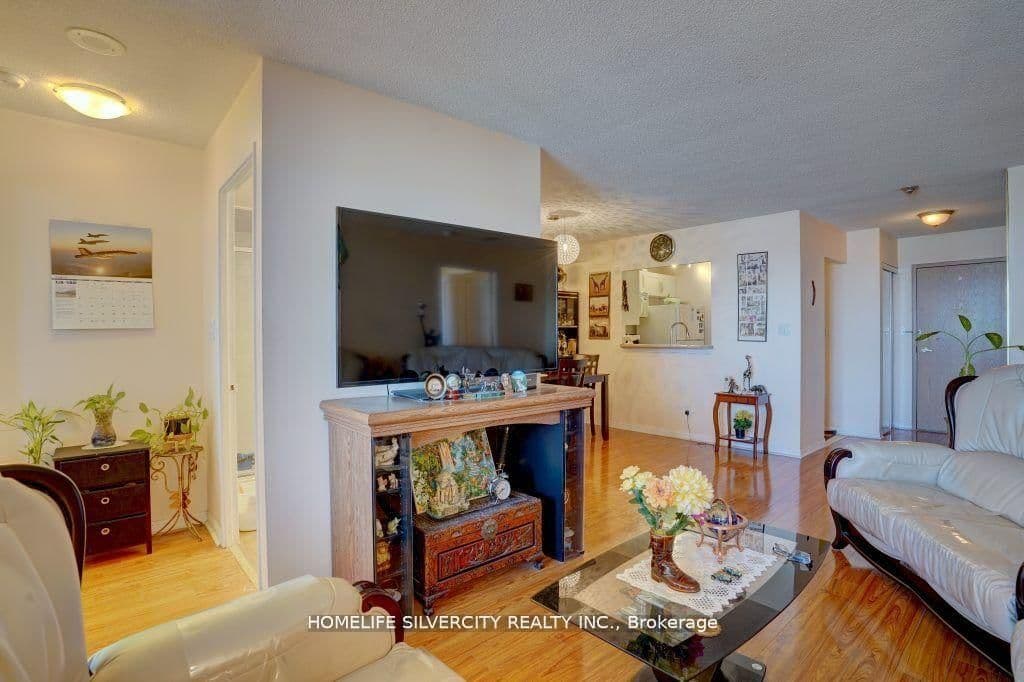 88 Corporate Drive, Unit 1617 thumbnail 7