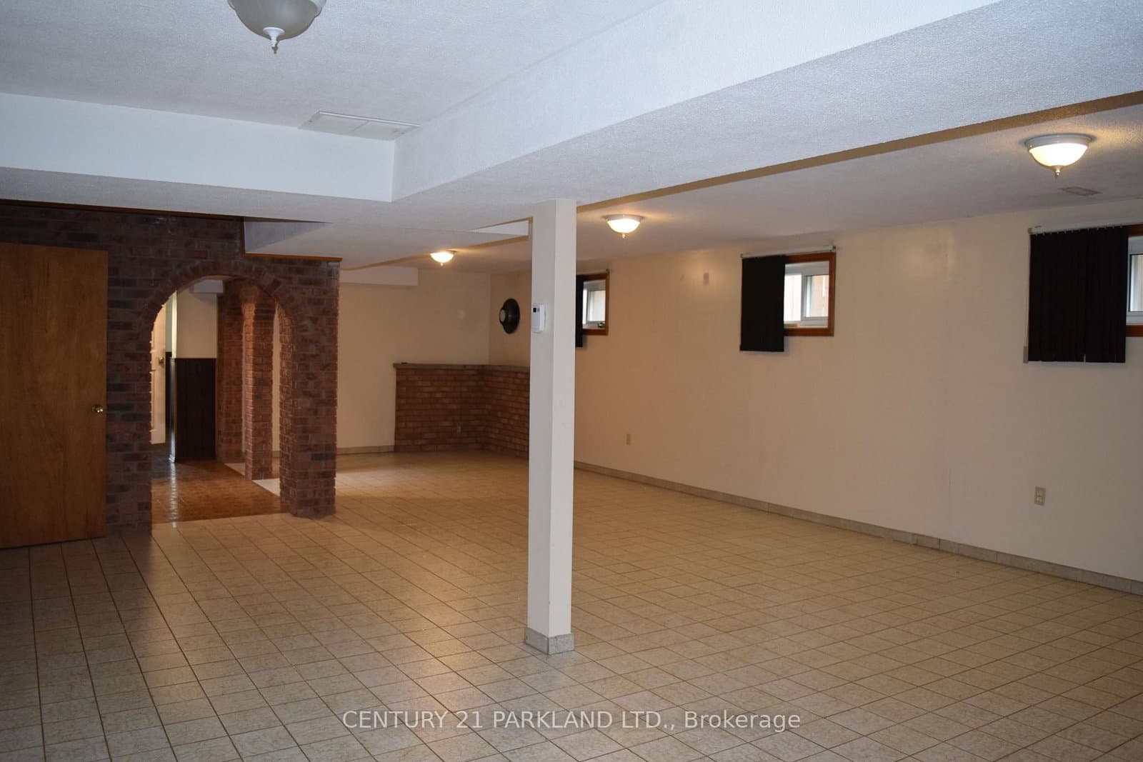 38 Beamsville Drive thumbnail 19