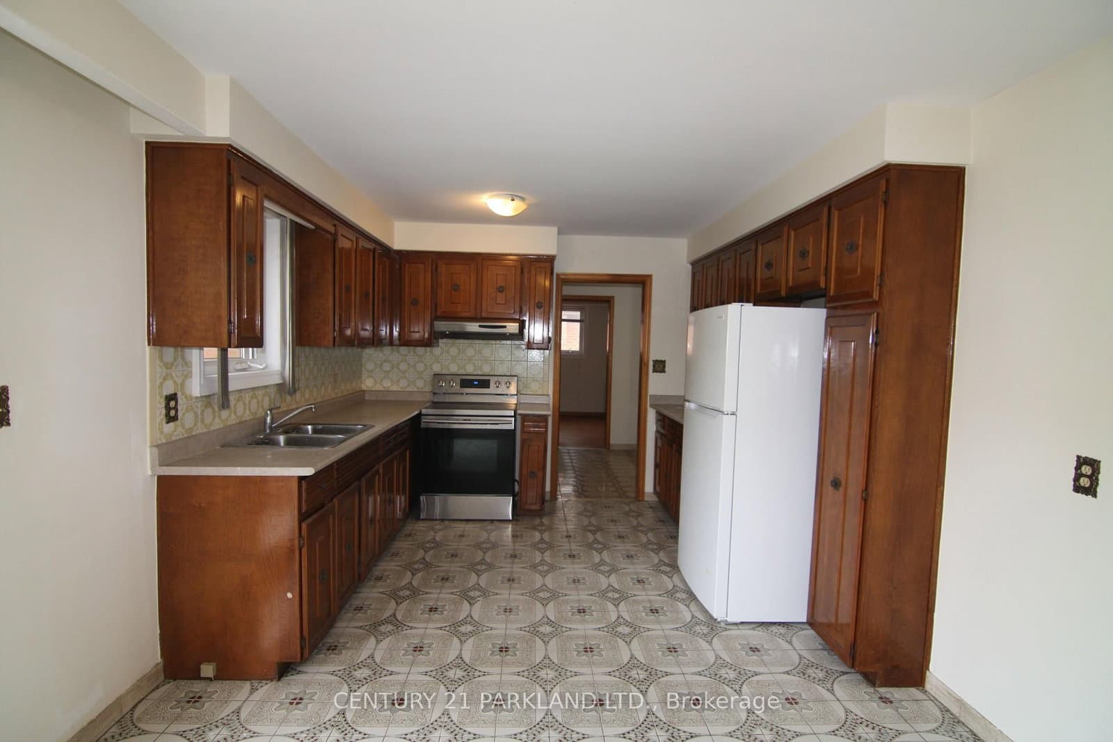 38 Beamsville Drive thumbnail 5