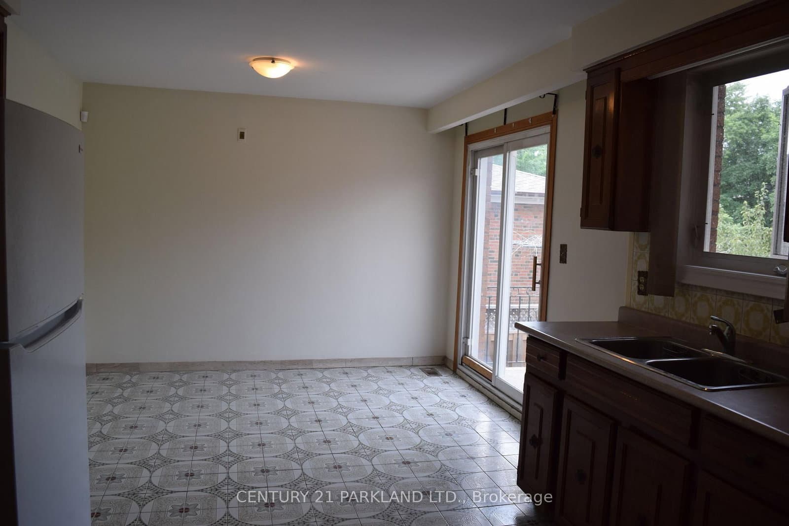 38 Beamsville Drive thumbnail 8