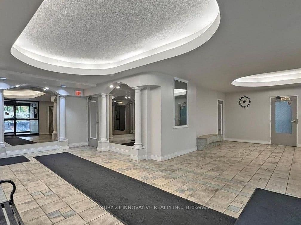 1665 Victoria Park Avenue, Unit Unit 207 thumbnail 3