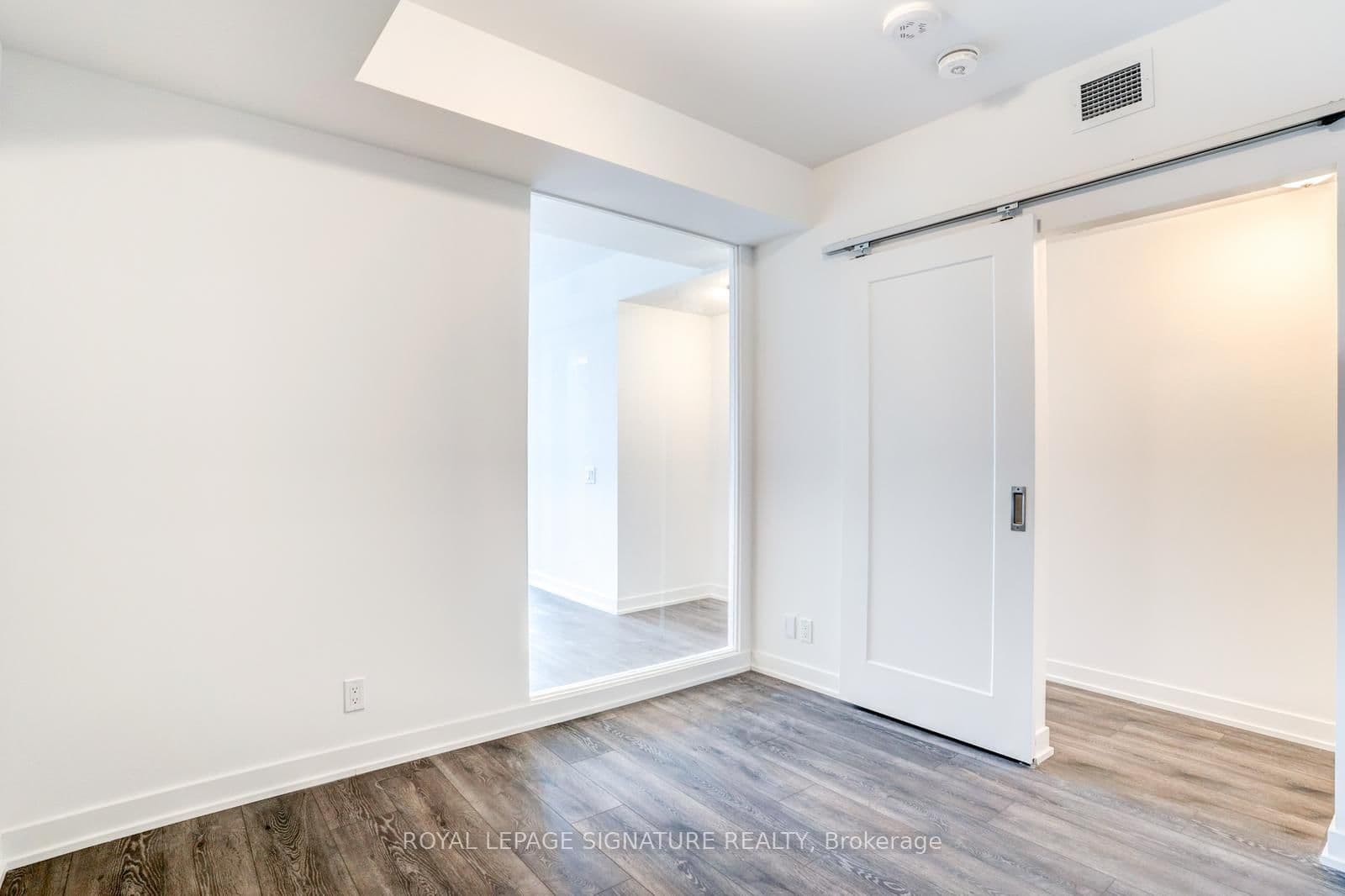2 Manderley Drive, Unit 814 thumbnail 21