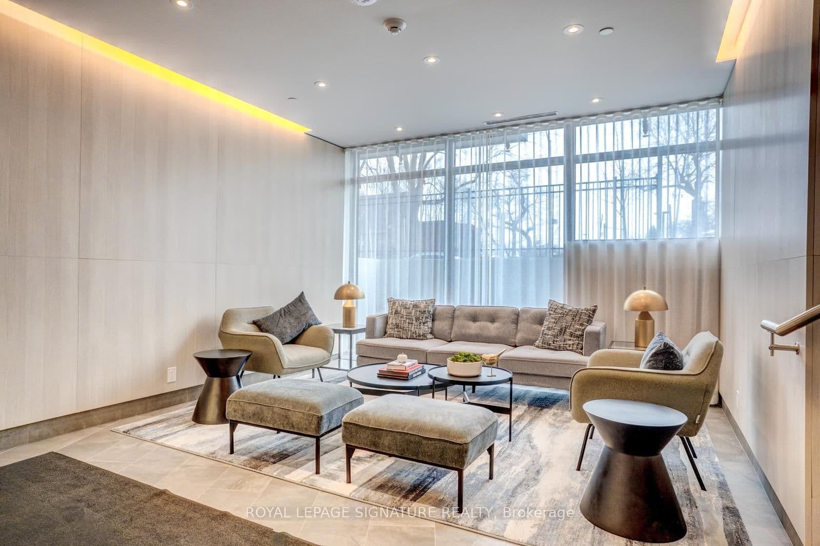 2 Manderley Drive, Unit 814 thumbnail 38