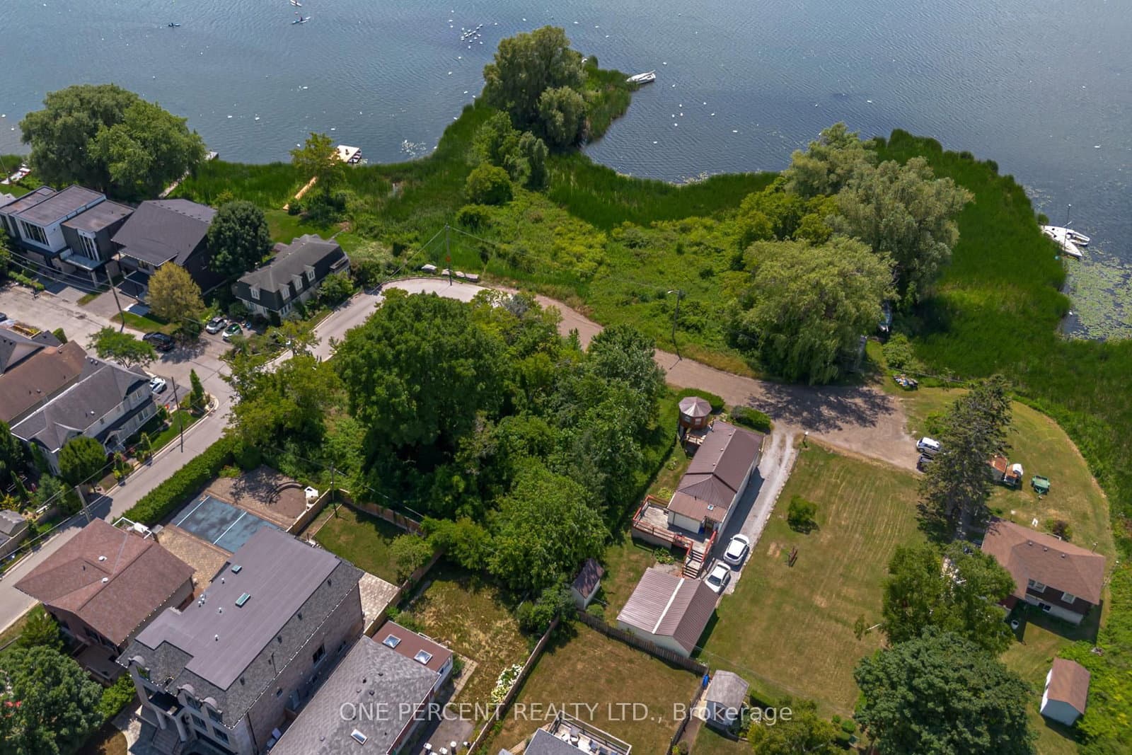 805 St. Martins Drive thumbnail 8