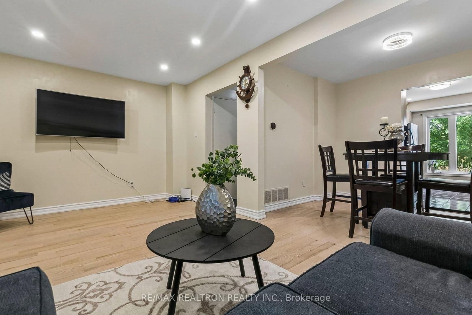 25 Whiteleas Avenue thumbnail 10