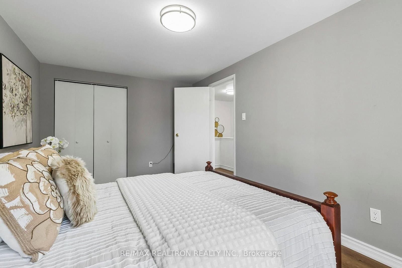 25 Whiteleas Avenue thumbnail 24