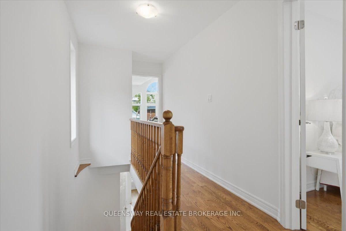 83 Floyd Avenue thumbnail 24