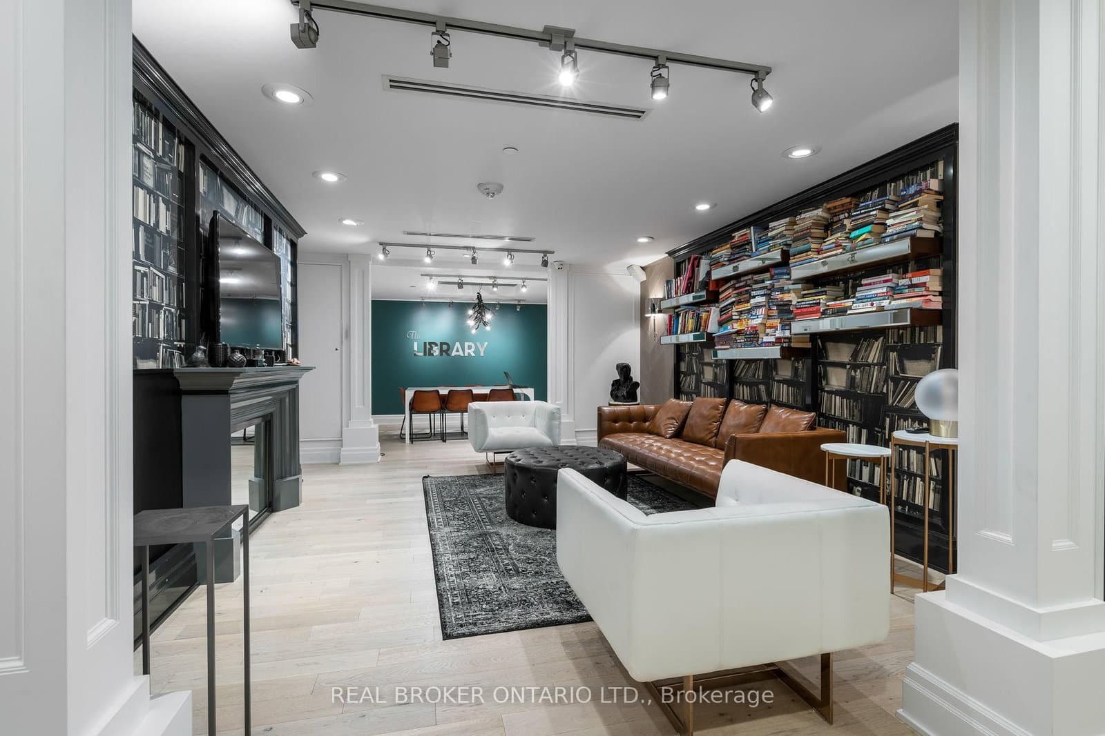 1190 Dundas Street E, Unit 322 thumbnail 6