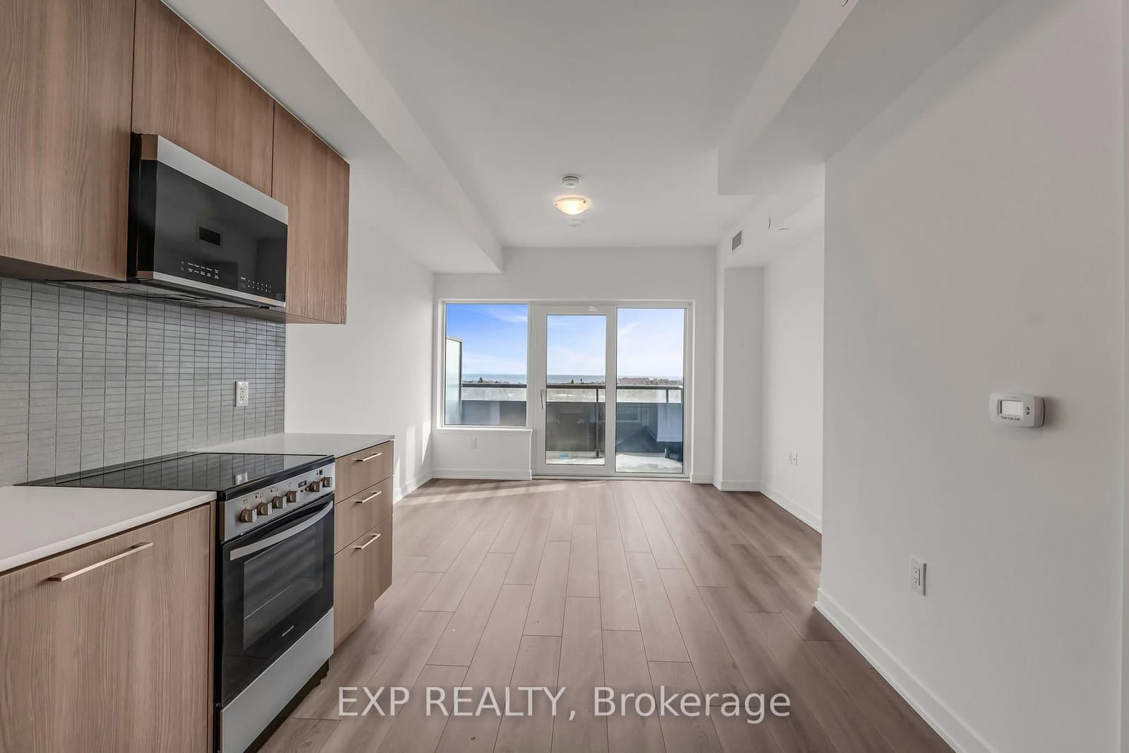 7437 Kingston Road, Unit 908B thumbnail 14