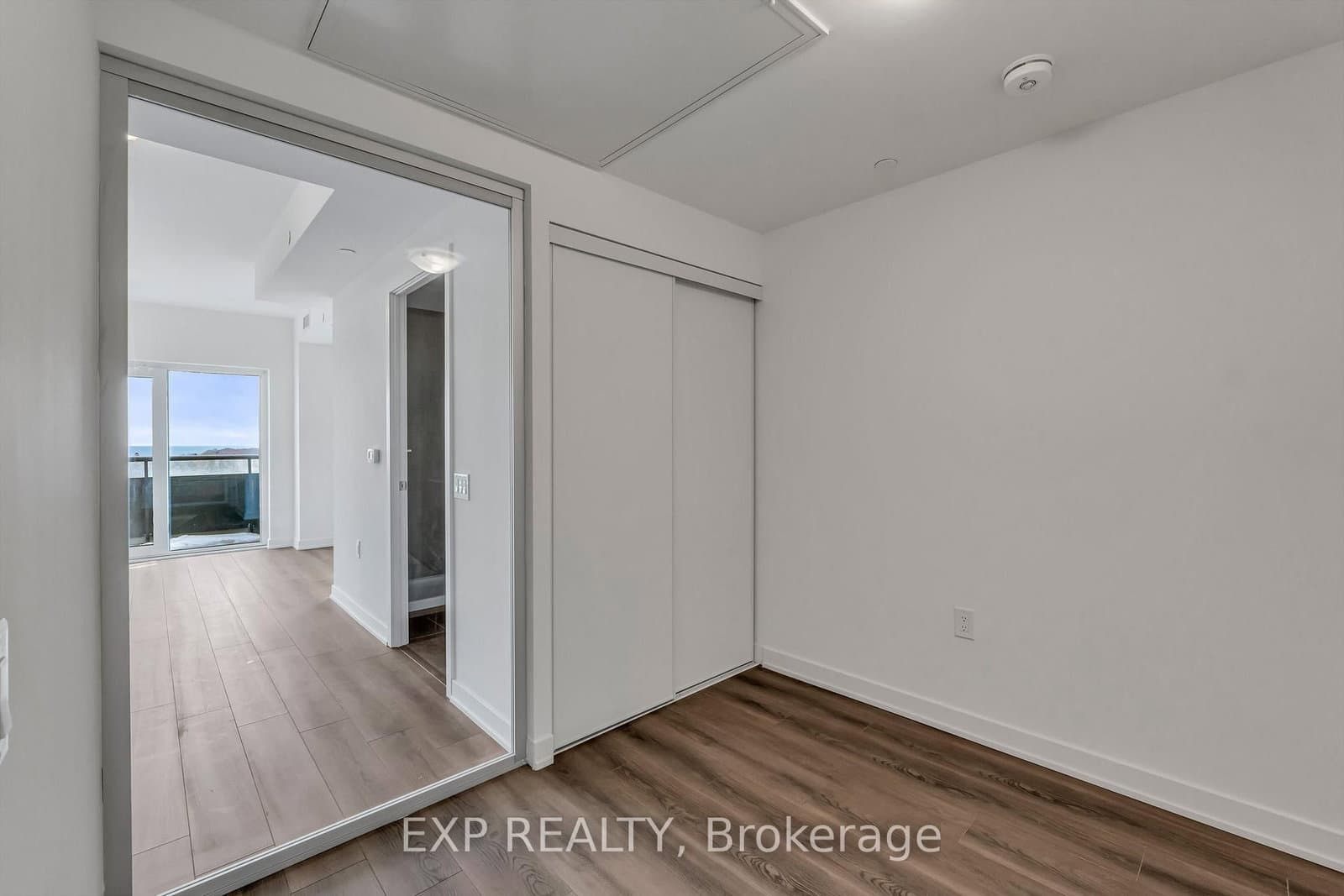 7437 Kingston Road, Unit 908B thumbnail 3
