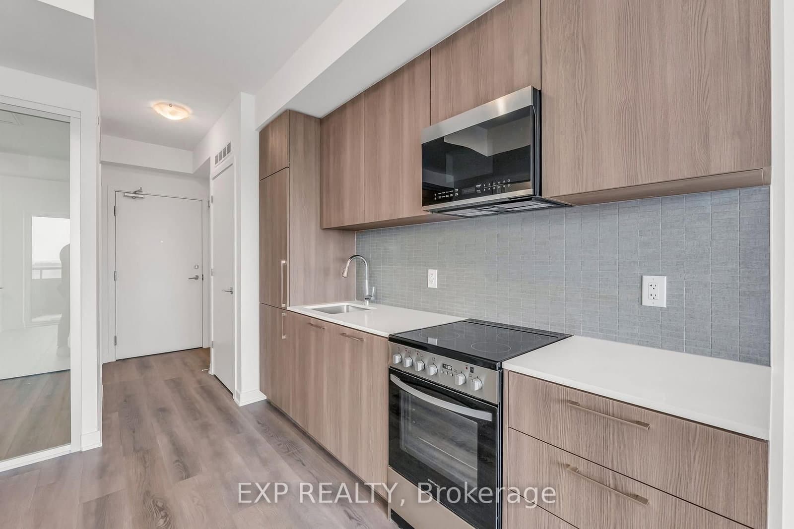 7437 Kingston Road, Unit 908B thumbnail 8