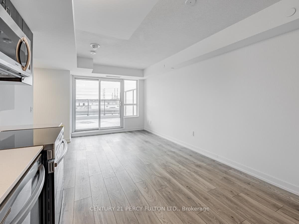 1455 Celebration Drive, Unit 215 thumbnail 8