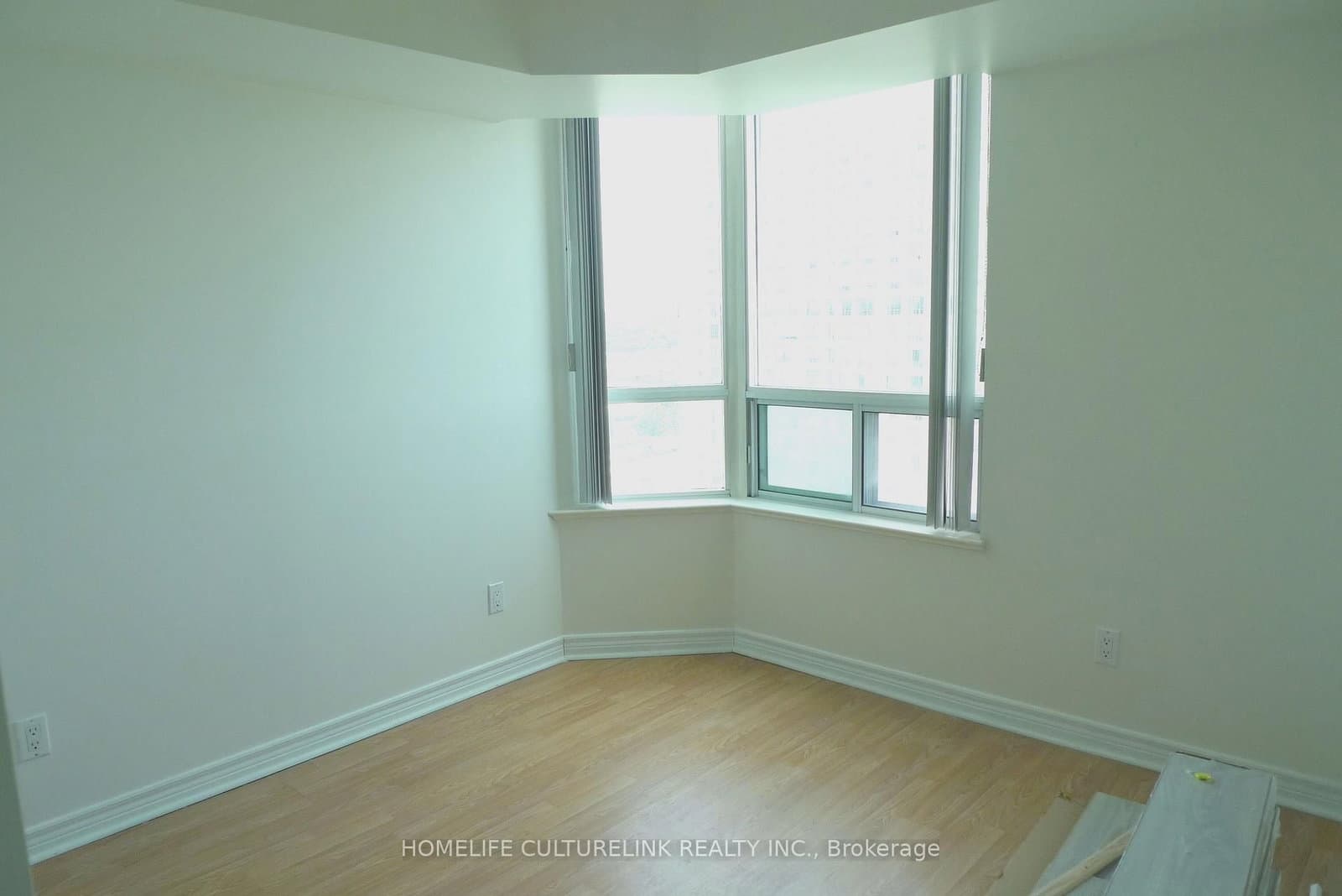 68 Corporate Drive, Unit 1929 thumbnail 11