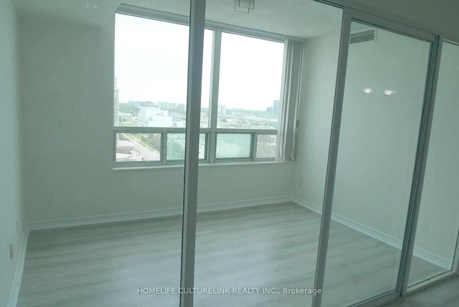 68 Corporate Drive, Unit 1929 thumbnail 12