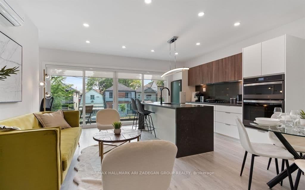 16 Minto Street, Unit 2 thumbnail 5