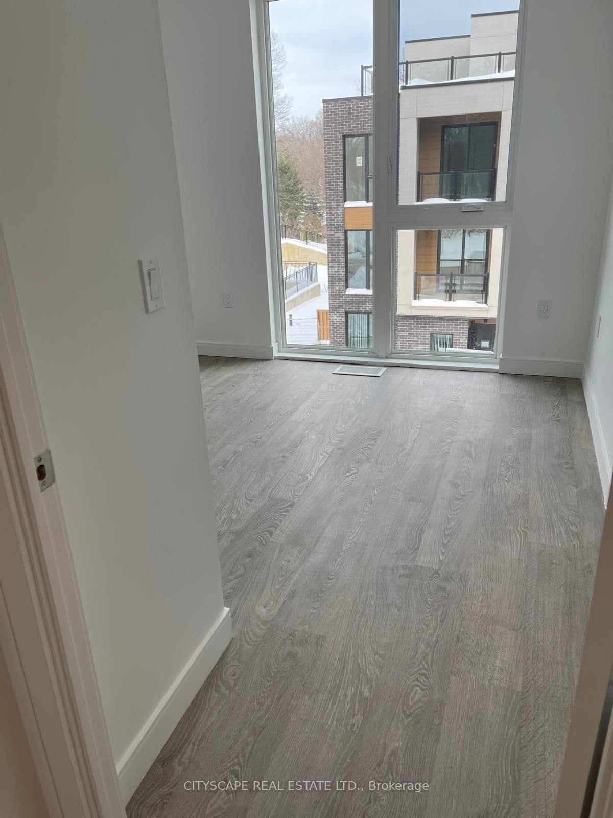 174 Clonmore Drive S, Unit 4C thumbnail 31