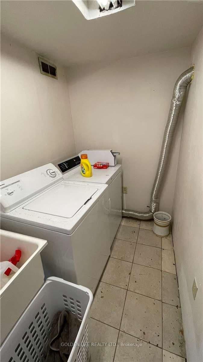 786 Pape Avenue, Unit Upper thumbnail 18
