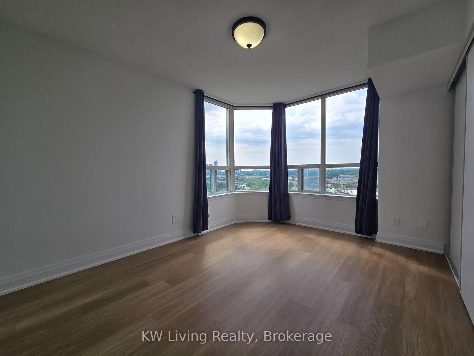 88 Corporate Drive, Unit 1205 thumbnail 12