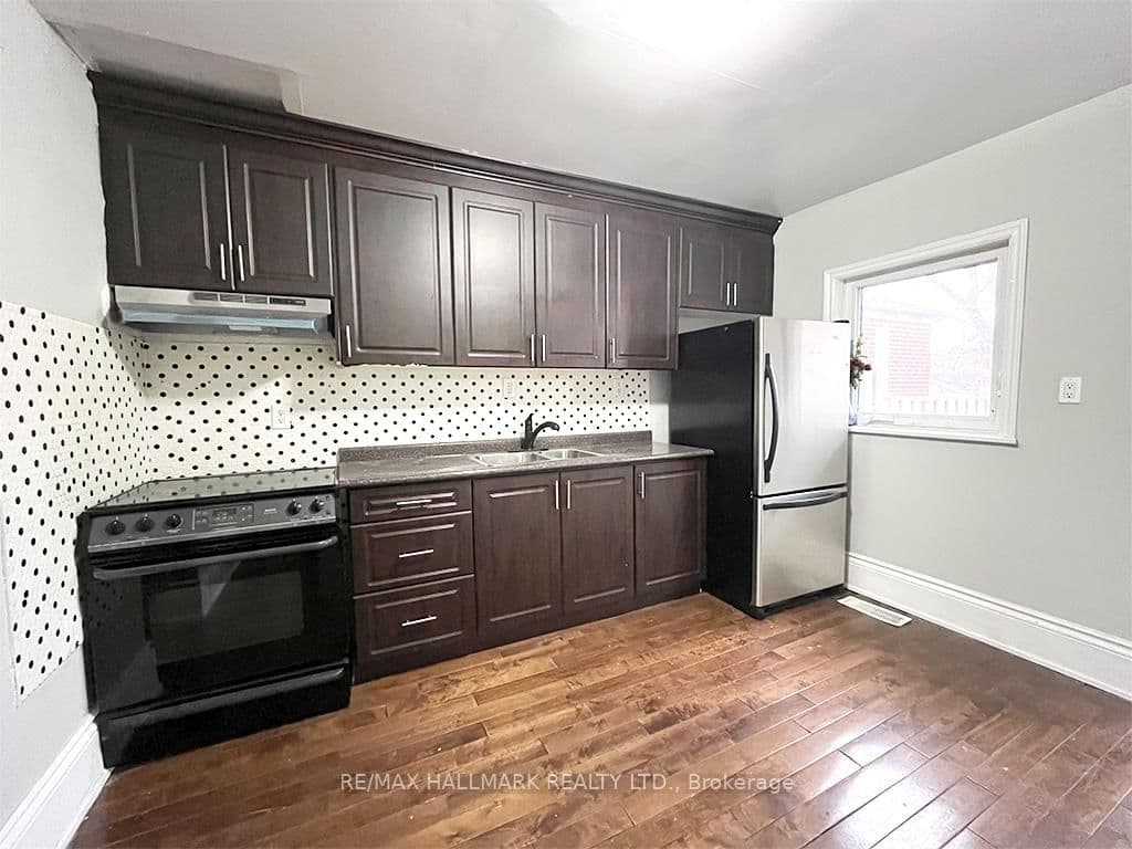 67 Claremore Avenue thumbnail 16