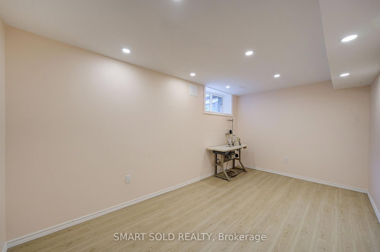 56 Gatesview Avenue thumbnail 37
