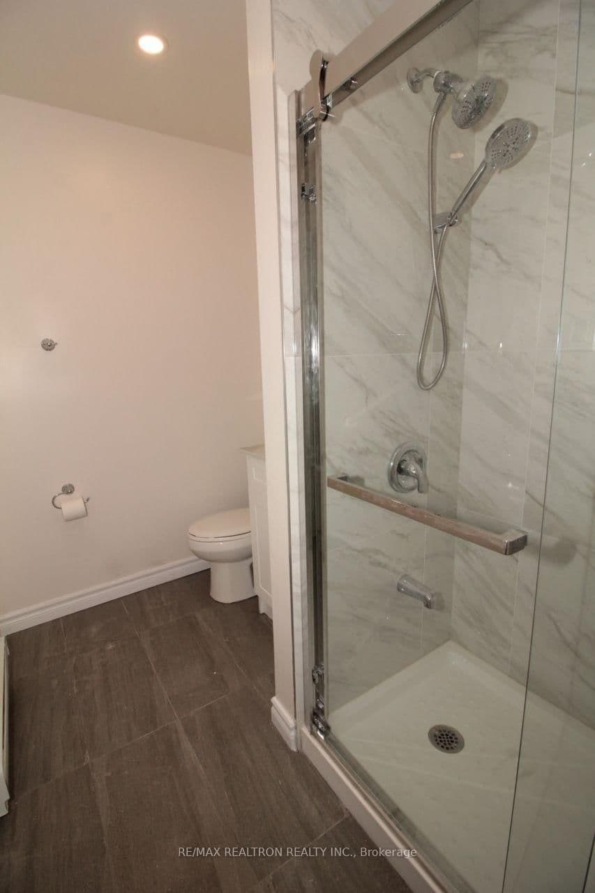 788 Broadview Avenue, Unit # A thumbnail 14