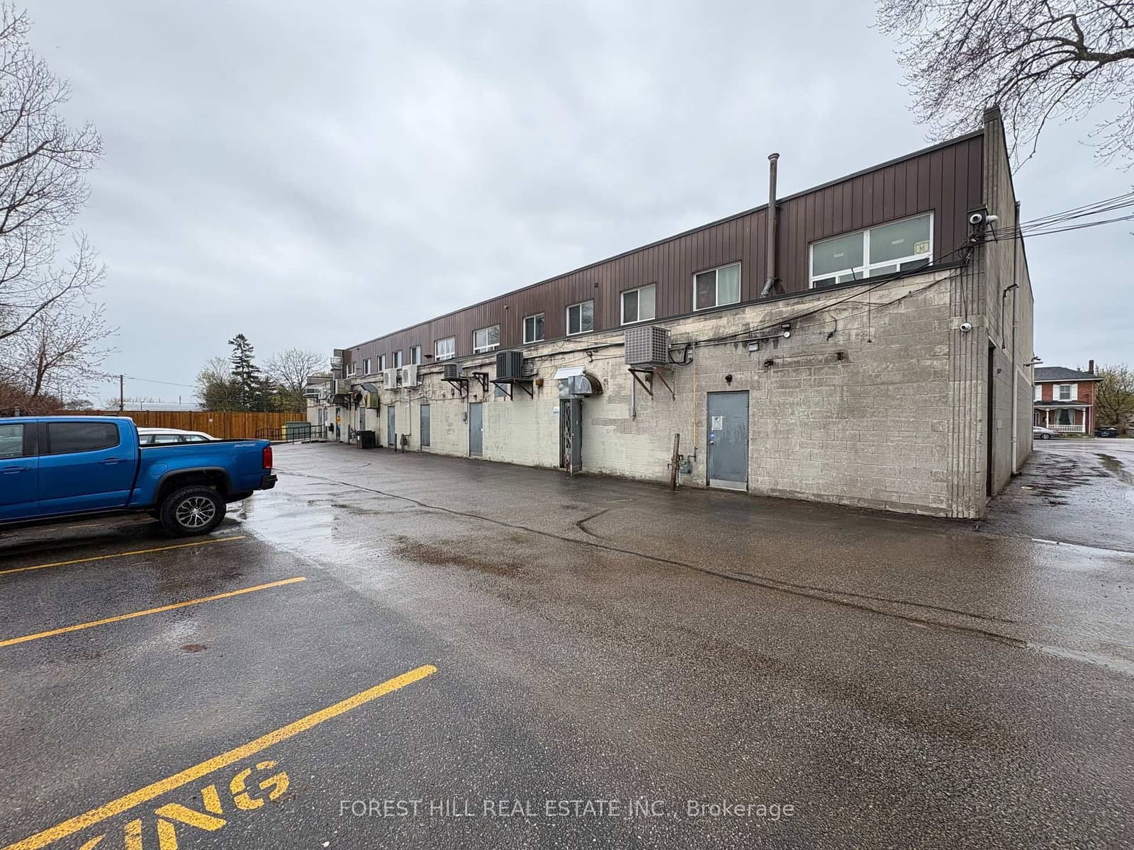 136 King Street E, Unit 4 thumbnail 4