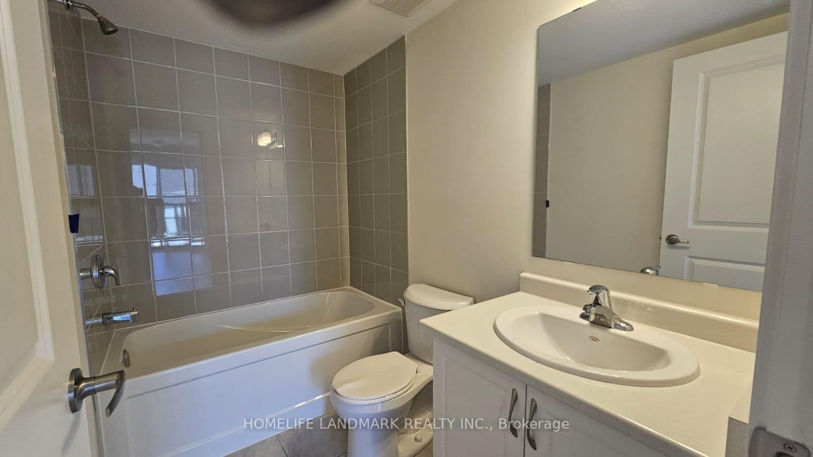 755 Omega Drive, Unit 207 thumbnail 7