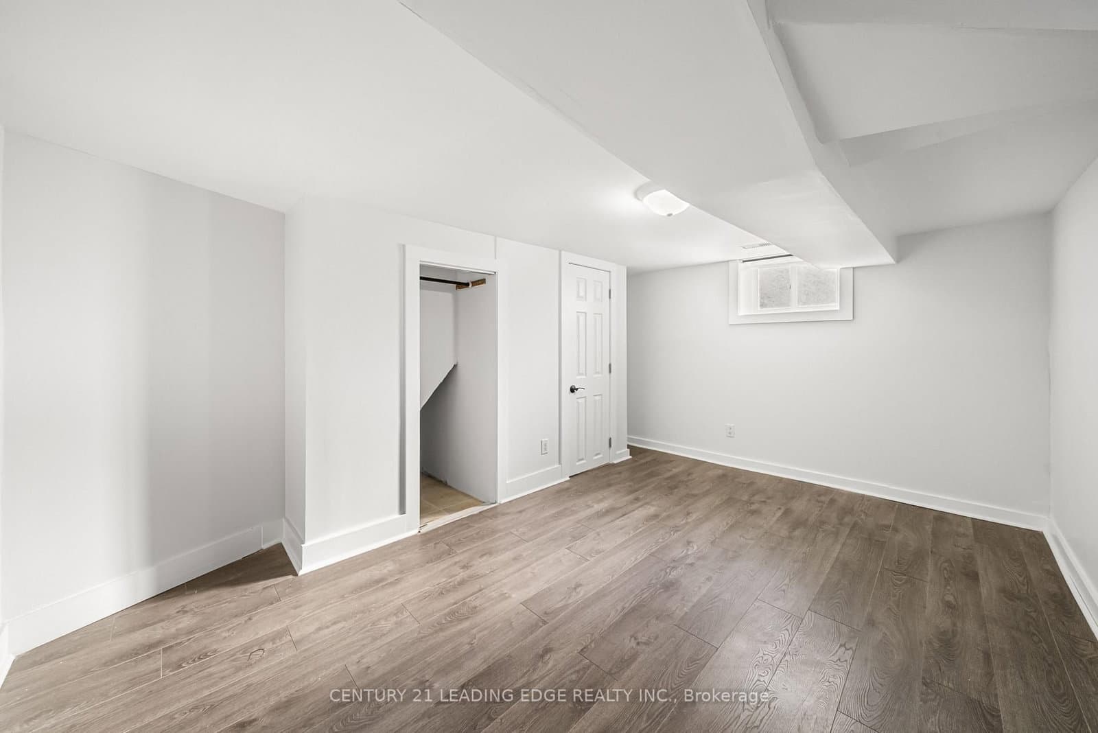 620 Birchmount Road, Unit unit B thumbnail 8