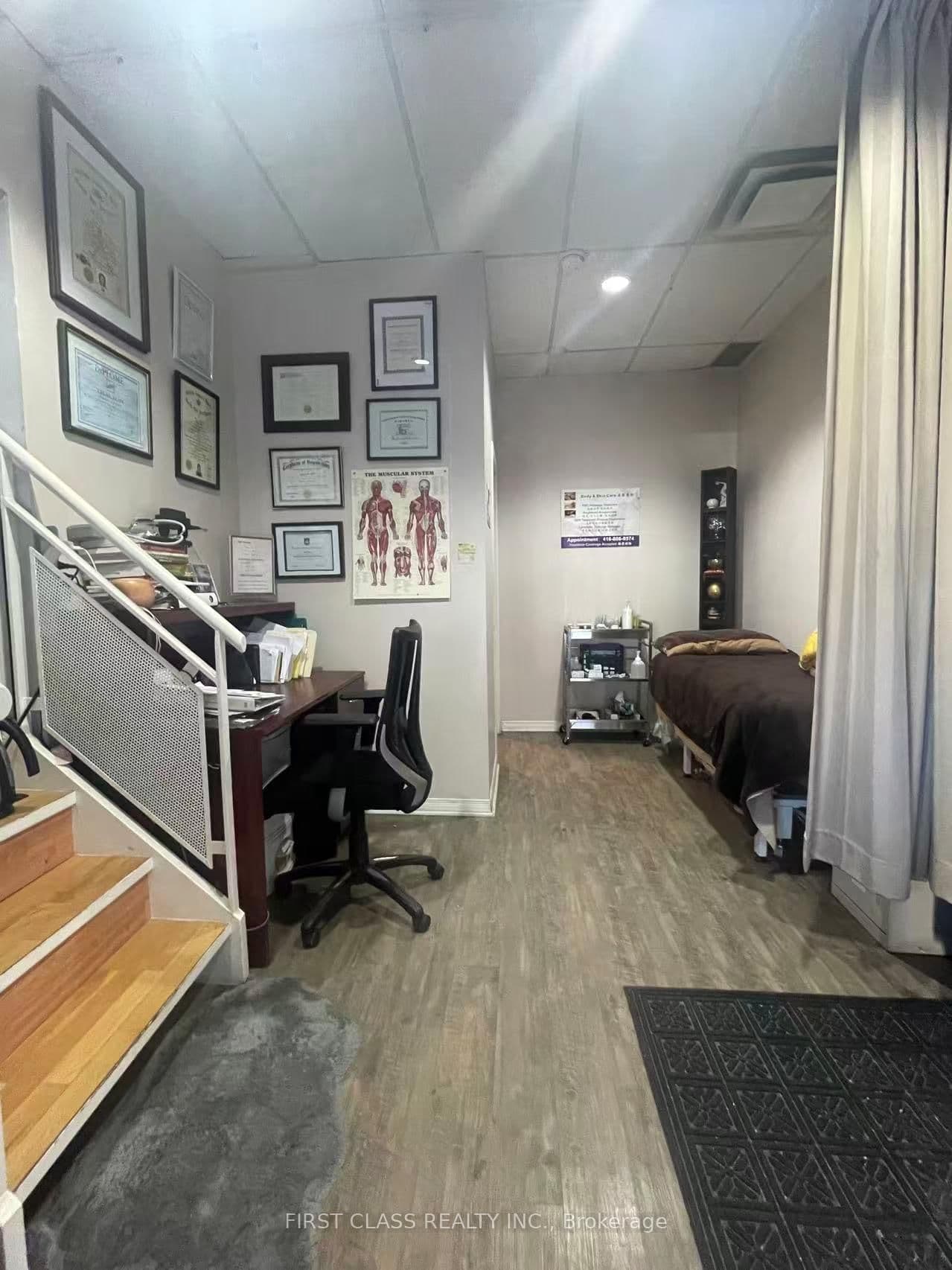 2351 Kennedy Road, Unit 112 thumbnail 3