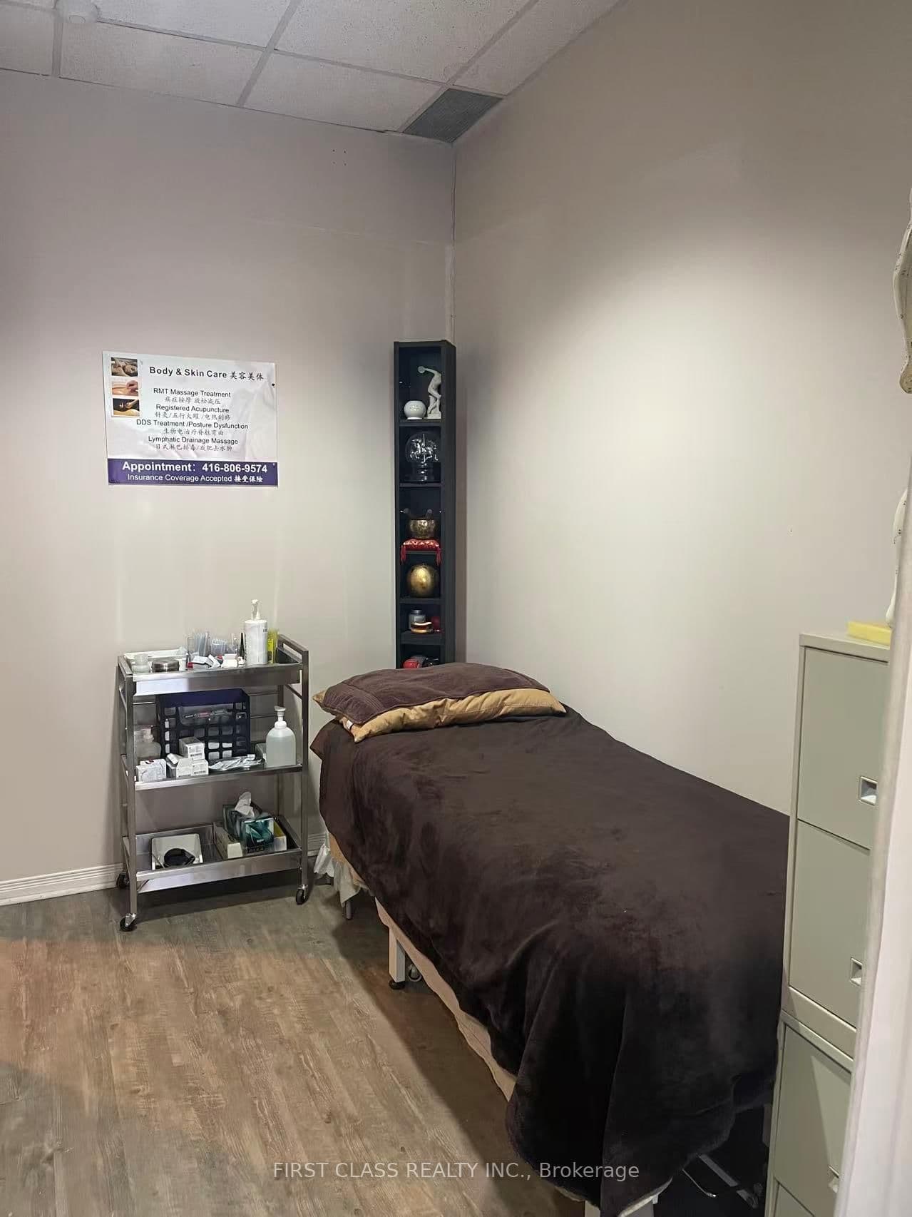 2351 Kennedy Road, Unit 112 thumbnail 4