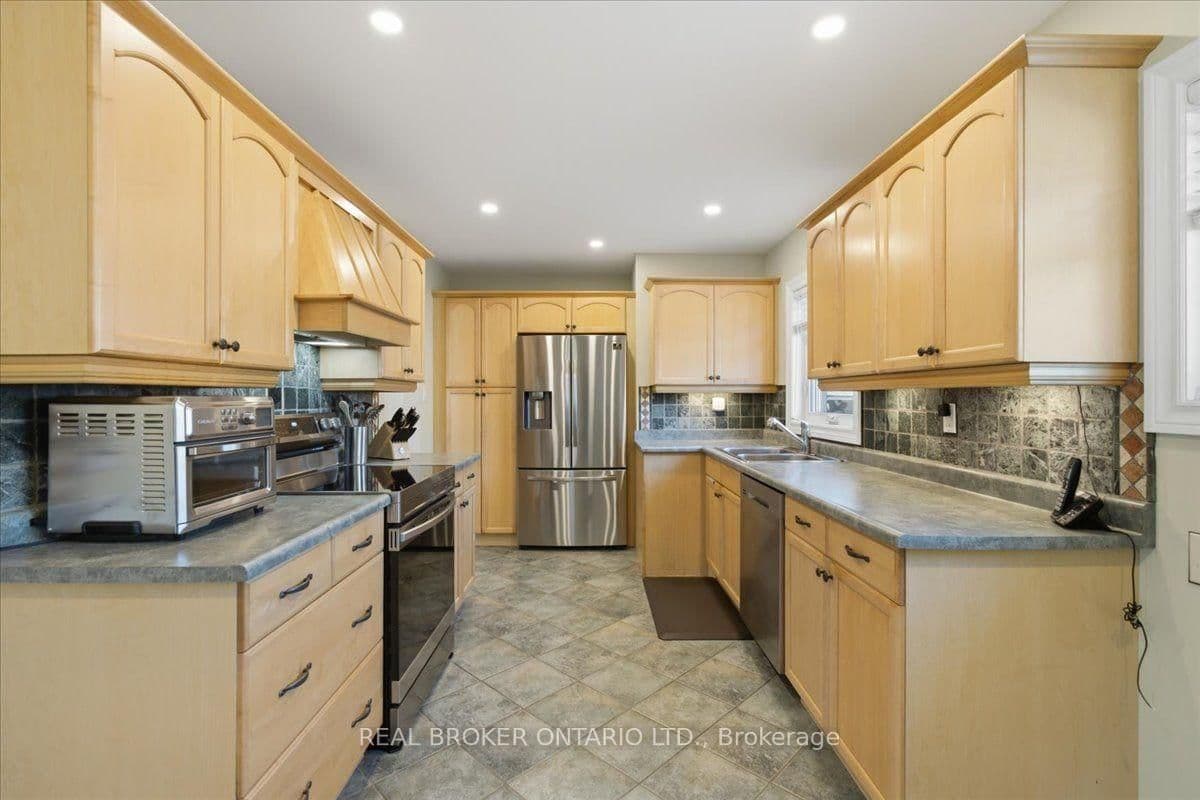 1331 Tatra Drive thumbnail 6