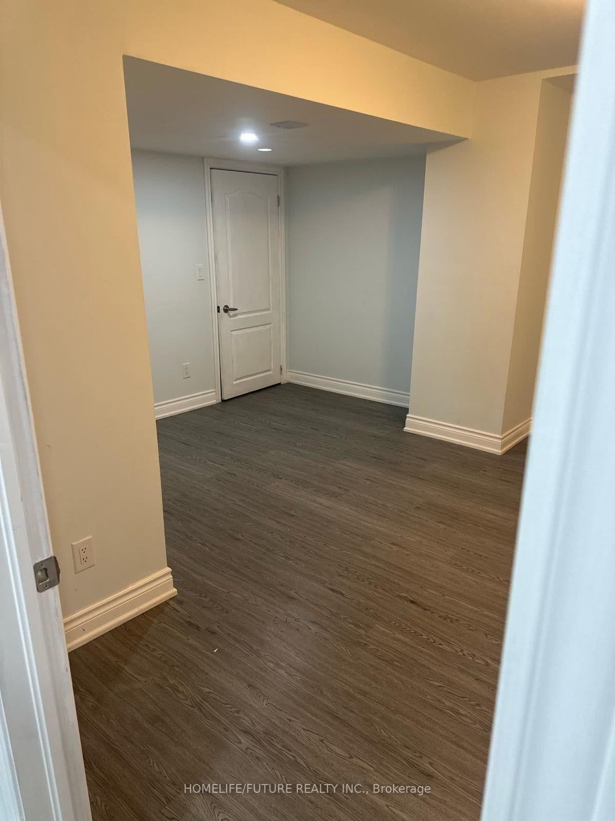 68 Maskell Crescent, Unit Basement thumbnail 11