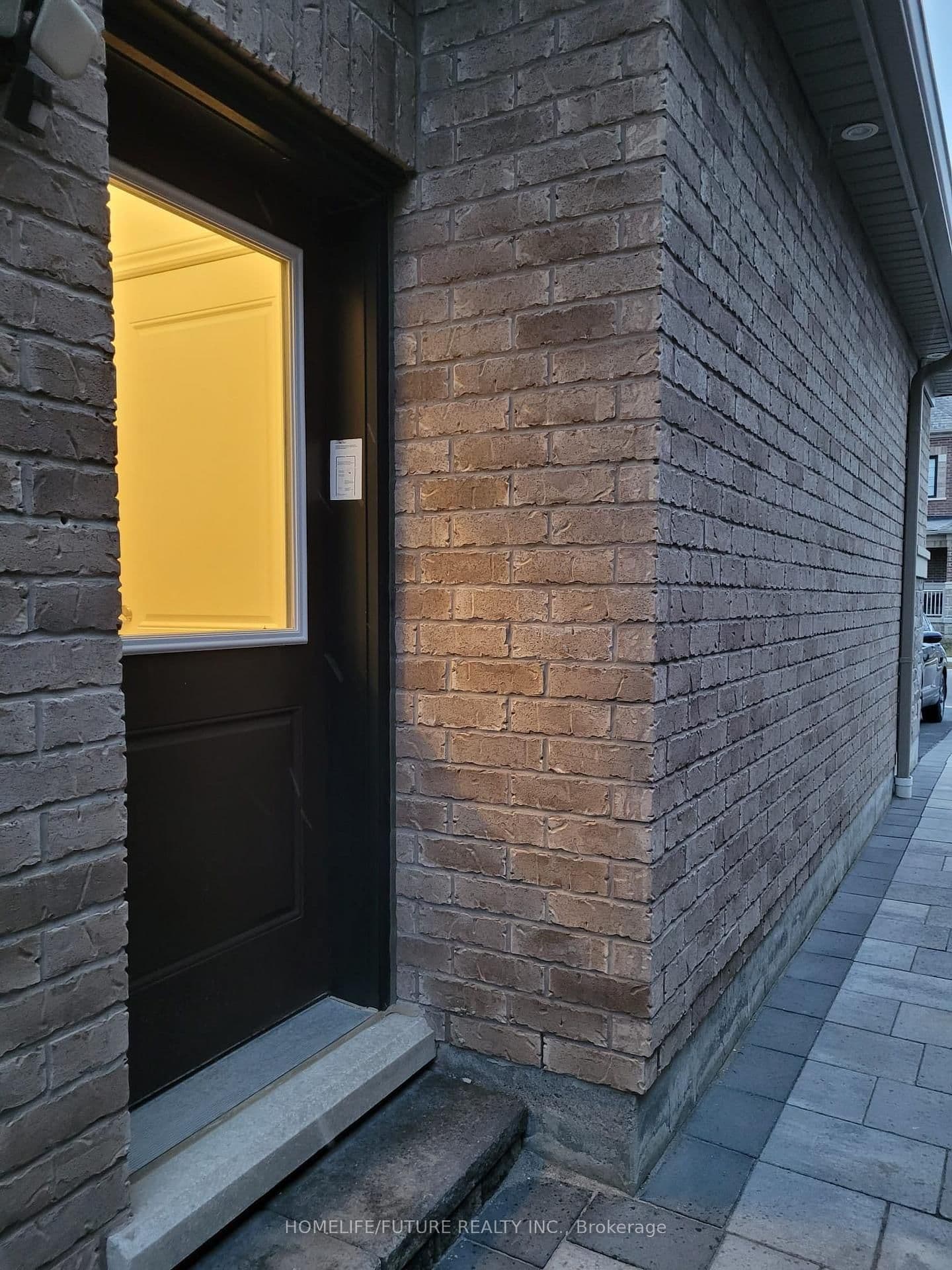 68 Maskell Crescent, Unit Basement thumbnail 4