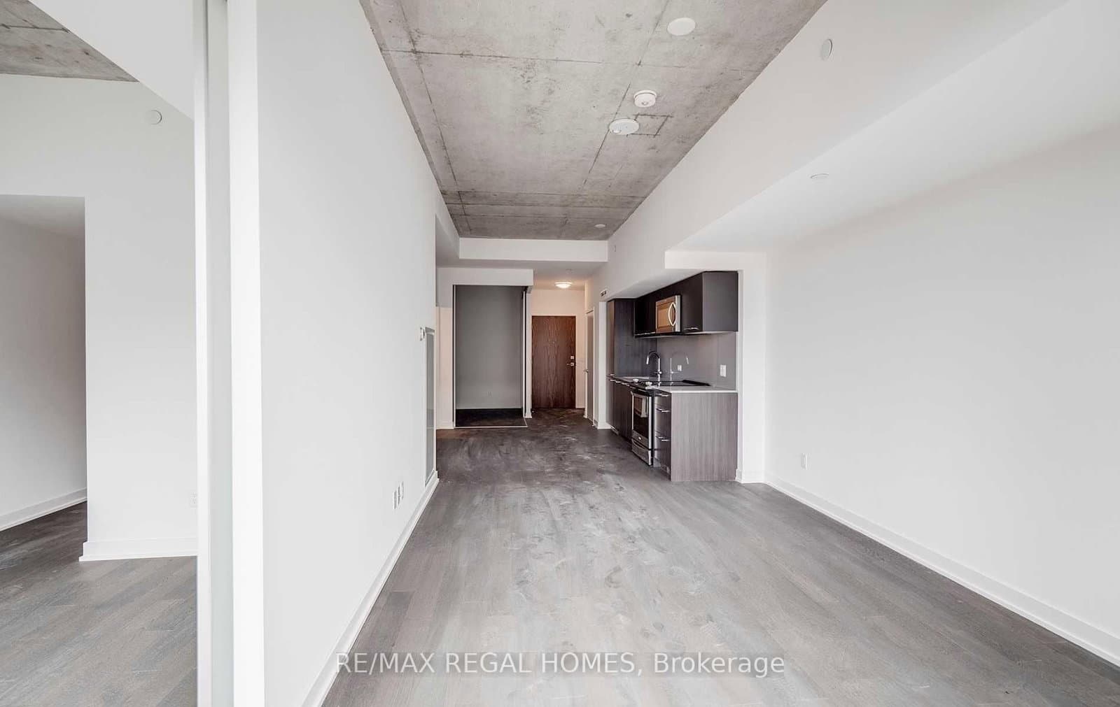 30 Baseball Place, Unit 209 thumbnail 5