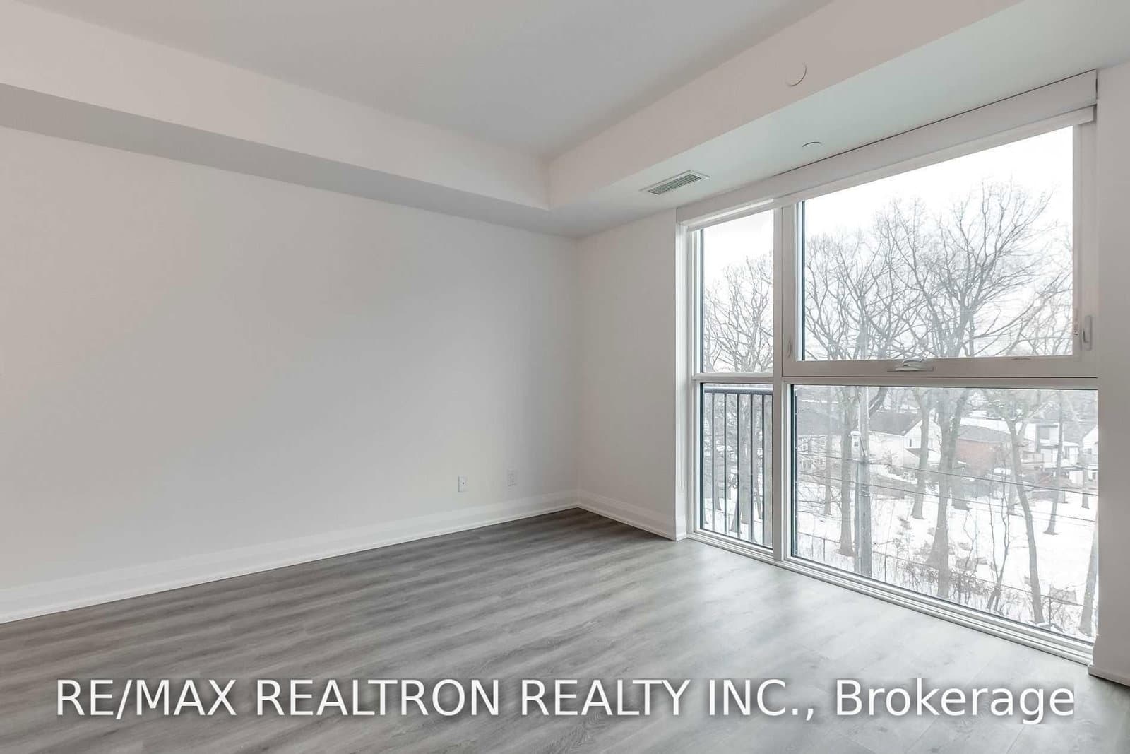 1400 Kingston Road, Unit 401 thumbnail 5