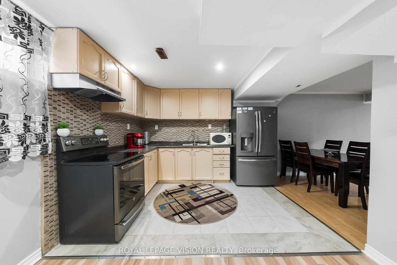 5 Anson Avenue thumbnail 32