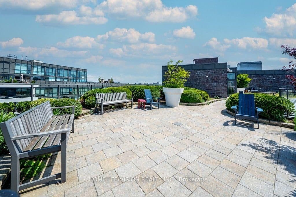 1201 Dundas Street E, Unit 804 thumbnail 22