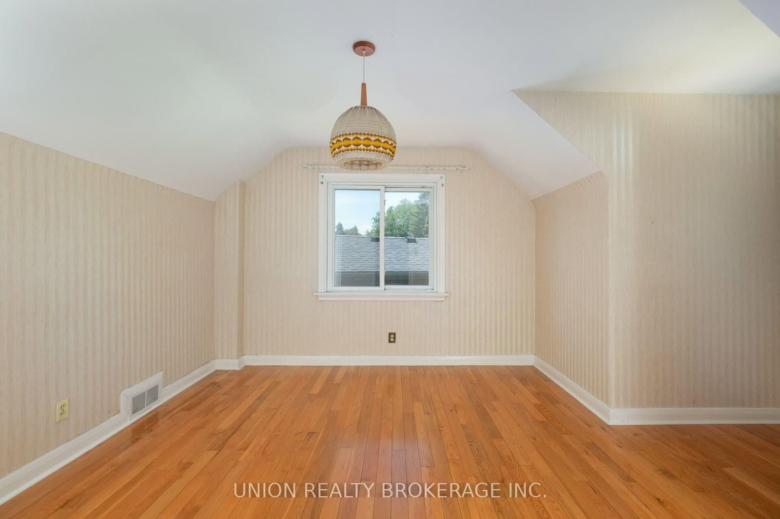 37 Shirley Crescent thumbnail 14