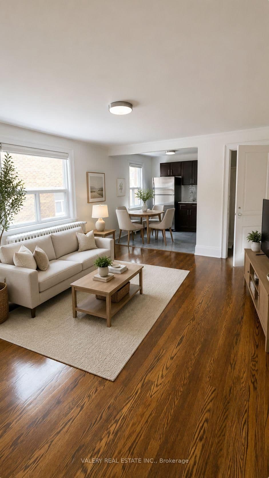2406 Queen Street E, Unit 42 thumbnail 3