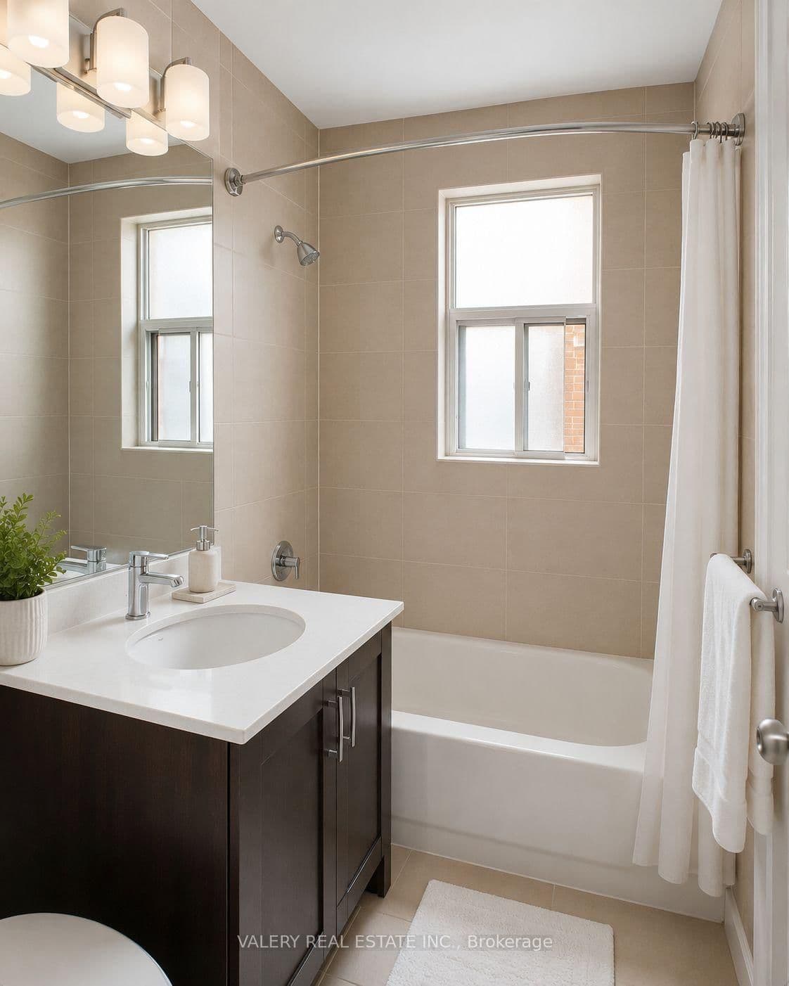 2406 Queen Street E, Unit 42 thumbnail 5
