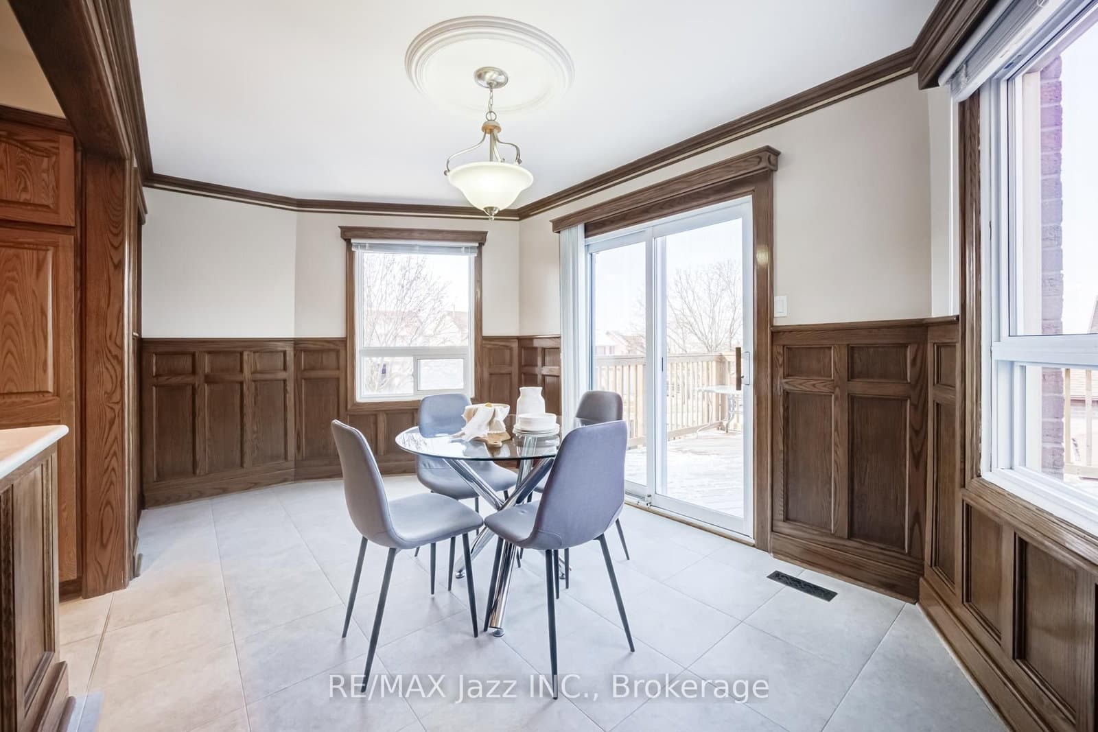 2 Coomer Crescent thumbnail 13