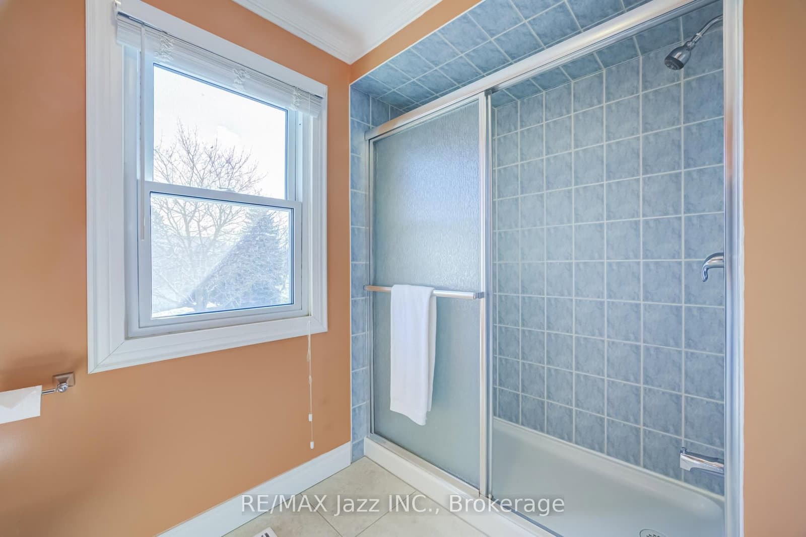 2 Coomer Crescent thumbnail 30